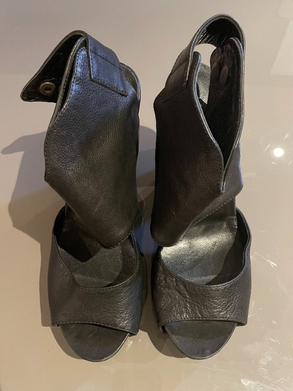Latitude Femme Black Leather Open Toe Block Heel Sandals EU 38 US 7.5